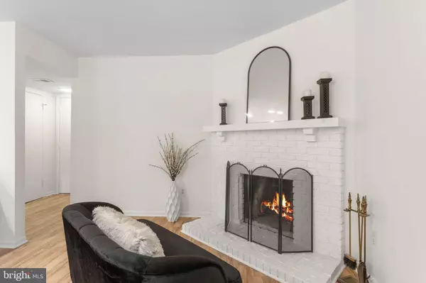 Reston, VA 20191,11401 TURNMILL LN