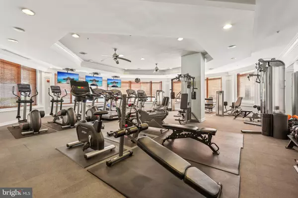 Reston, VA 20190,12000 MARKET ST #204