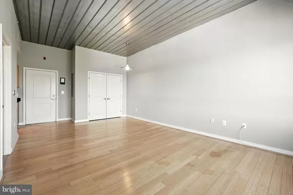 Washington, DC 20011,5885 COLORADO AVE NW #402