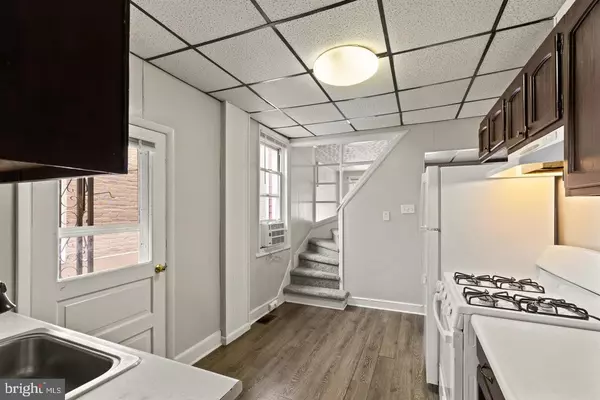 Columbia, PA 17512,842 HOUSTON ST