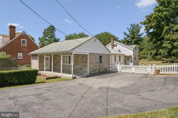 Temple Hills, MD 20748,5629 FISHER RD