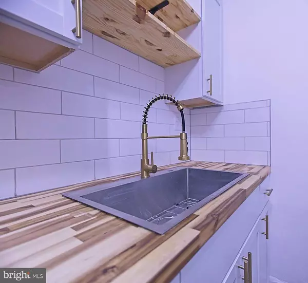 Chester, PA 19013,1423 RIDLEY AVE