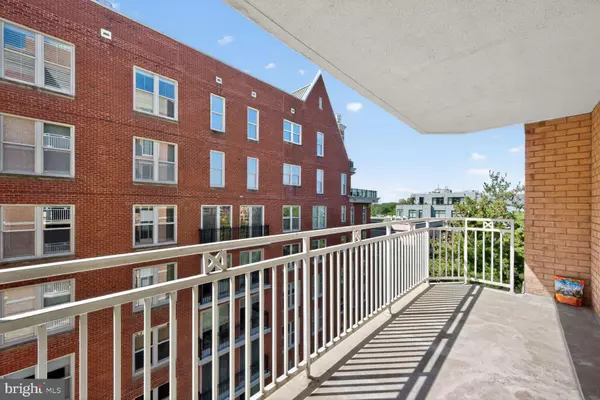 Bethesda, MD 20814,7500 WOODMONT AVE #S901