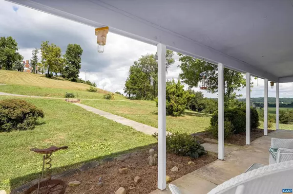 Wingina, VA 24599,1829 CABELL RD