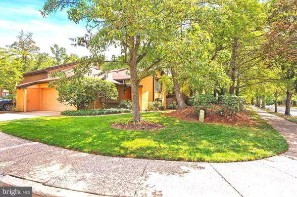 Princeton, NJ 08540,263 SAYRE DR