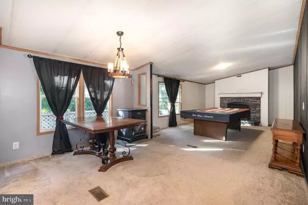 Carlisle, PA 17015,27 HELENA LANE