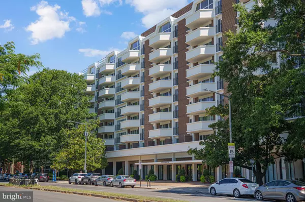 Washington, DC 20024,700 7TH ST SW #119