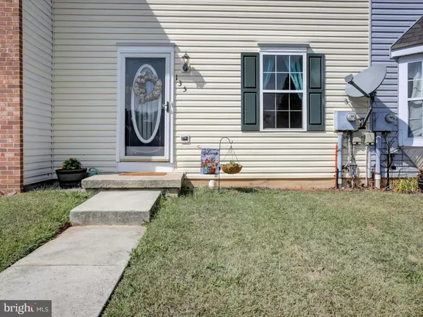 Littlestown, PA 17340,135 APPLE GROVE LN