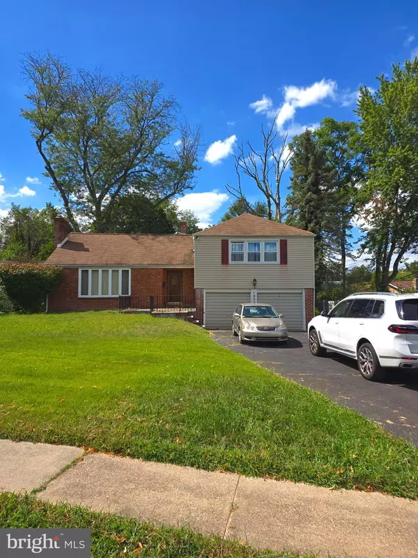 1803 HARRIS RD, Laverock, PA 19038