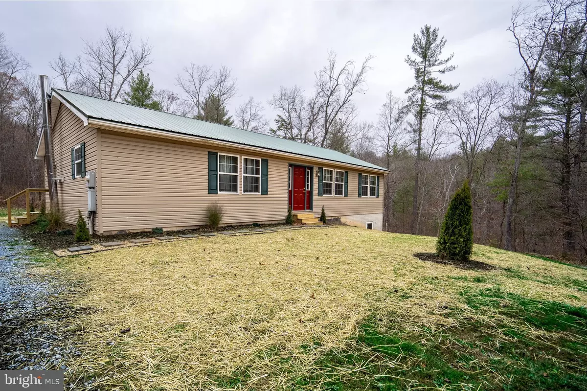 Berkeley Springs, WV 25411,1950 MESNER RD