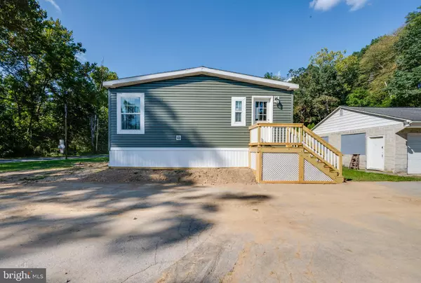 Shoemakersville, PA 19555,875 MOHRSVILLE RD