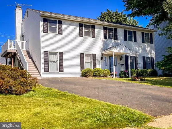 Levittown, PA 19054,11 VIVIDLEAF LN
