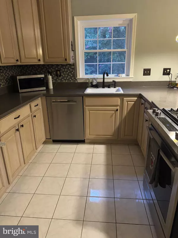 Fairfax, VA 22031,9253 BAILEY LN