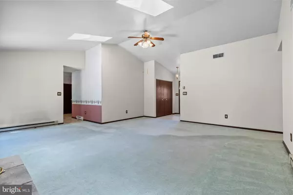 Harrisburg, PA 17112,131 LITCHFIELD RD