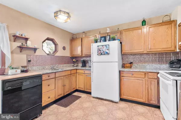 Levittown, PA 19057,26 GABLE HILL RD