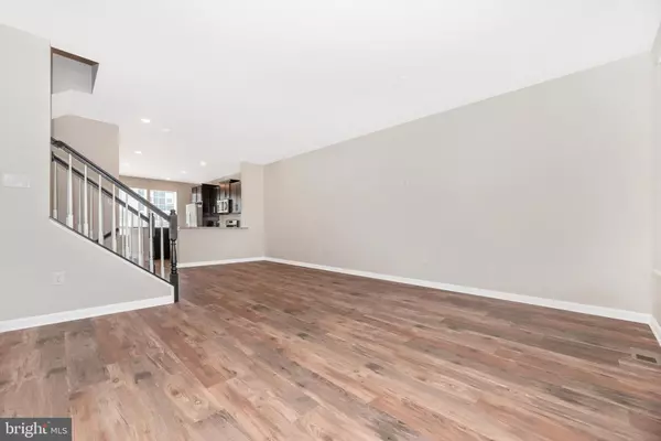 Frederick, MD 21703,5050 MACDONOUGH PL