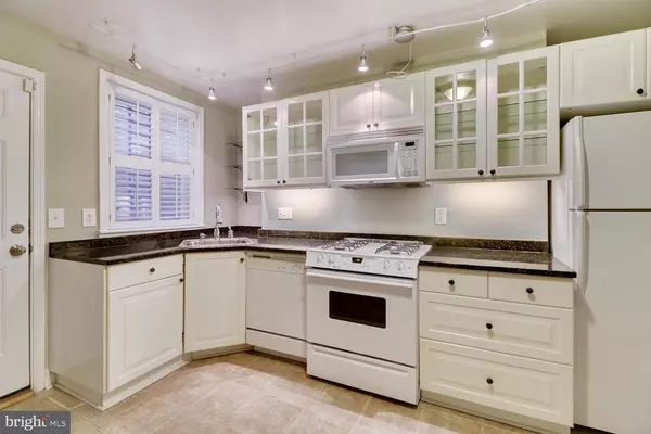 Baltimore, MD 21223,1020 W LOMBARD ST