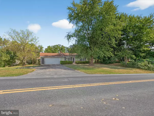 Manheim, PA 17545,351 N COLEBROOK RD