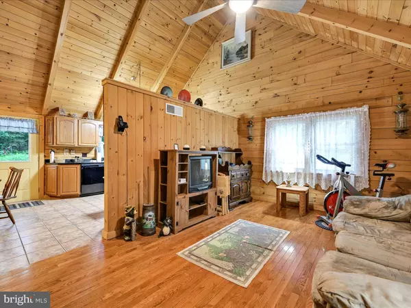 Schuylkill Haven, PA 17972,107 BLUE MOUNTAIN RD