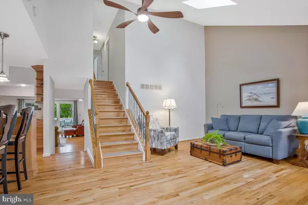 Annapolis, MD 21403,1193 BAY HIGHLANDS DR