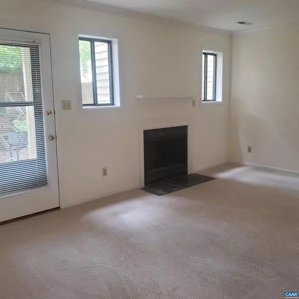 Charlottesville, VA 22901,1217 CHATHAM RDG