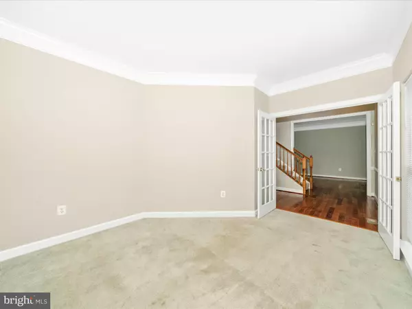 Bowie, MD 20721,2307 NICOL CIR