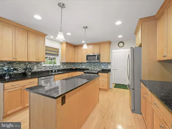 Severna Park, MD 21146,301 GENESIS WAY