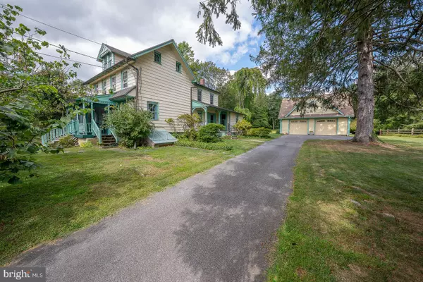 903 W KING RD, Malvern, PA 19355