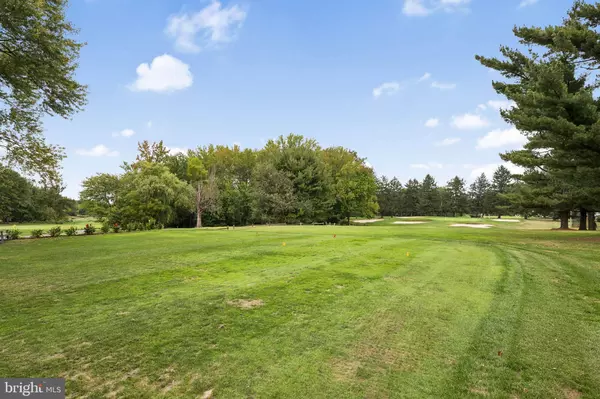 Mount Laurel, NJ 08054,105B CYPRESS POINT CIR