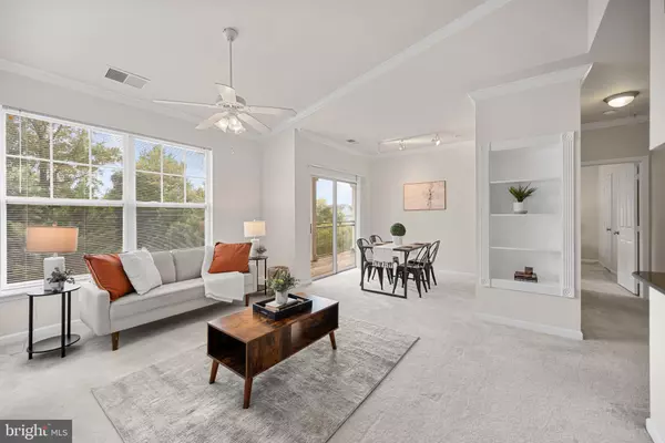 12120 GARDEN RIDGE LN #401, Fairfax, VA 22030