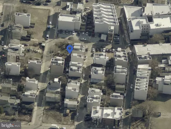 Philadelphia, PA 19122,525 EDGLEY ST