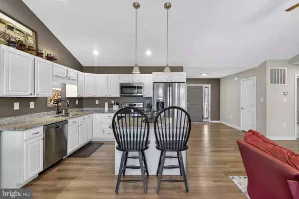 Martinsburg, WV 25405,419 HERITAGE HILLS DR