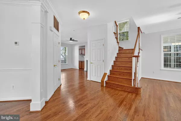 Fort Belvoir, VA 22060,7011 LAWNWOOD CT