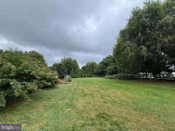 Narvon, PA 17555,5867 KINGSFIELD DR