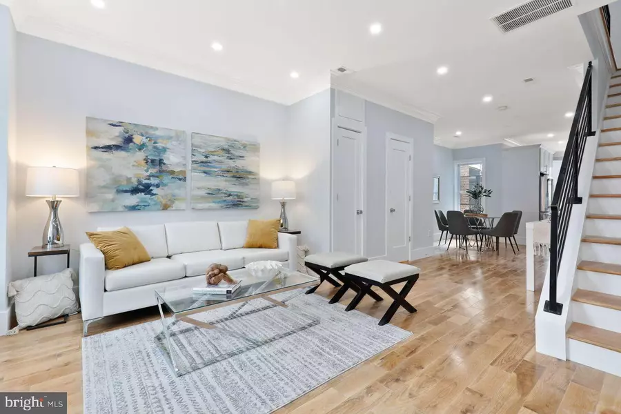 1023 FLORIDA AVE NE, Washington, DC 20002