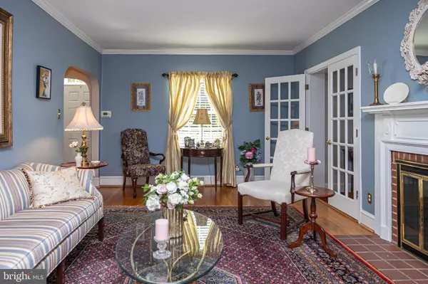 Haddonfield, NJ 08033,351 BELLEVUE AVE