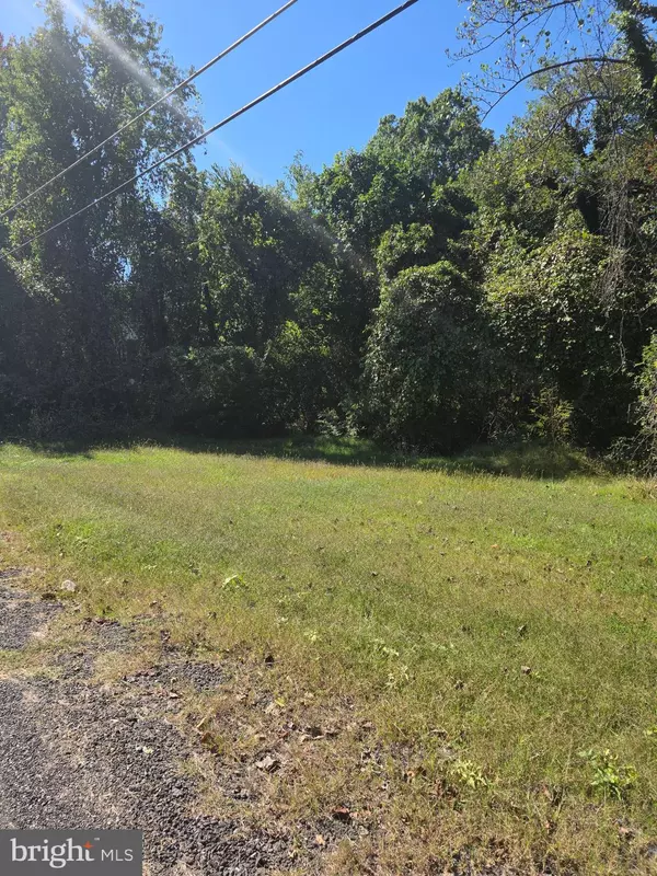 LIVINGSTON RD, Fort Washington, MD 20744