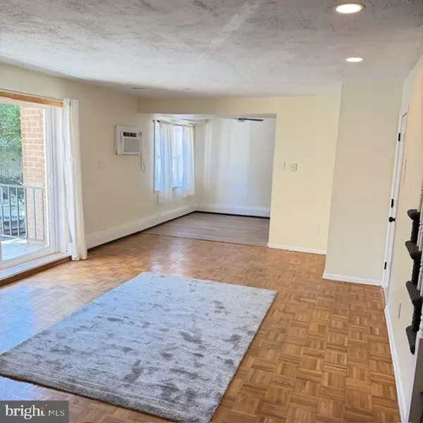 222 E MONTGOMERY AVE #207, Ardmore, PA 19003