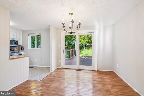 Burke, VA 22015,9323 KITE ST