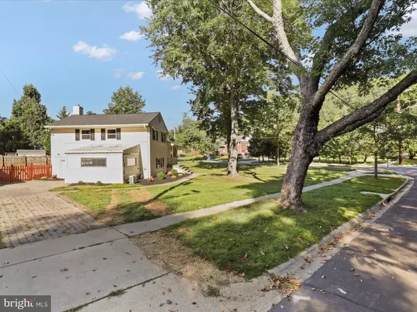 Rockville, MD 20852,12219 HUNTERS LN