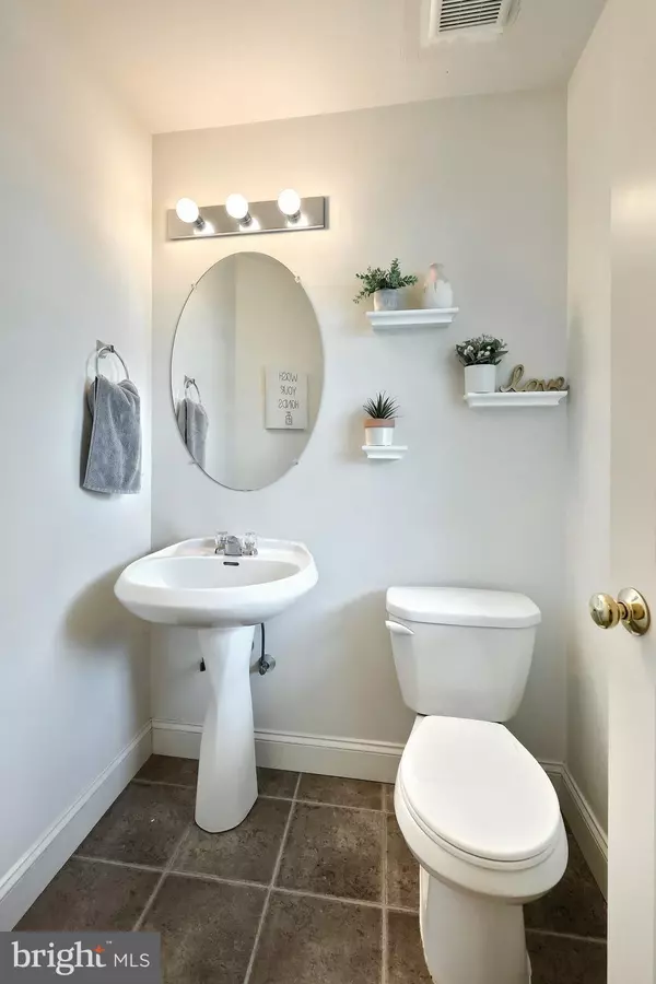 York, PA 17404,130 LOCUST RUN DR