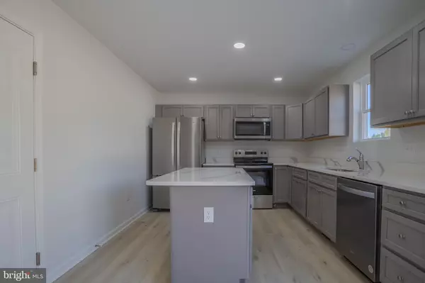 Martinsburg, WV 25401,517 S. SPRING ST