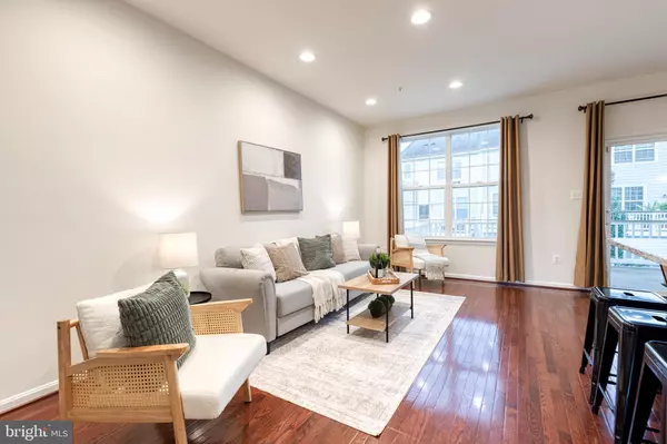 Hanover, MD 21076,7951 SILVER OAK RD