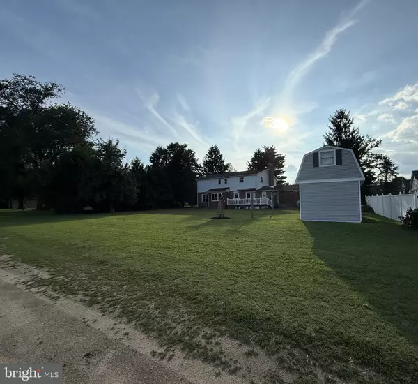 Gibbstown, NJ 08027,148 SWEDESBORO RD