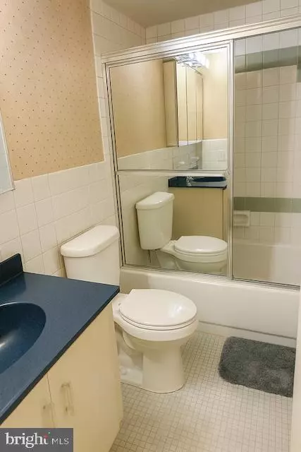 Philadelphia, PA 19114,3204-00 DELAIRE LANDING RD #3204