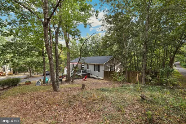 Mount Jackson, VA 22842,217 PIN OAK LN