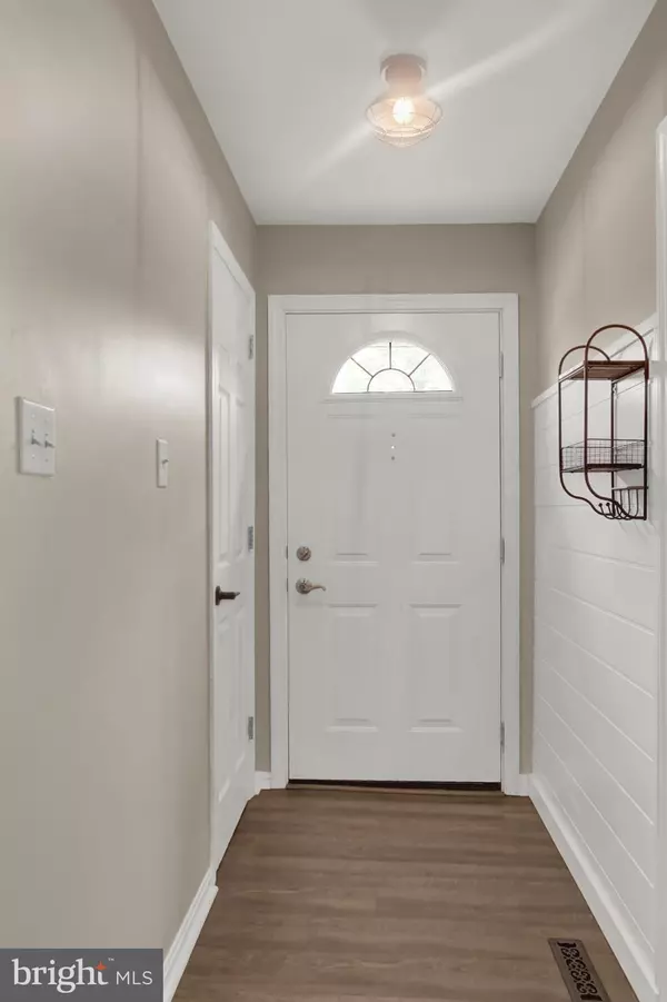 Mechanicsburg, PA 17055,702 ALLENVIEW DR