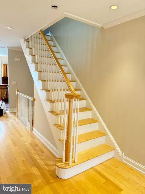 Philadelphia, PA 19145,2733 S CLEVELAND ST