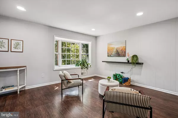 Woodbridge, VA 22193,15019 ASHDALE CIR