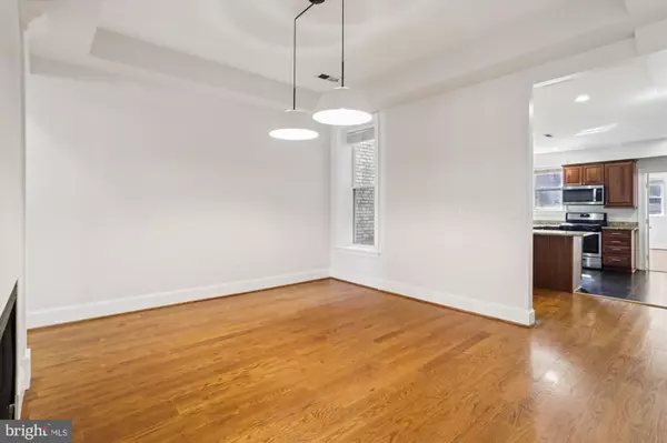 Washington, DC 20001,42 NEW YORK AVE NW #2